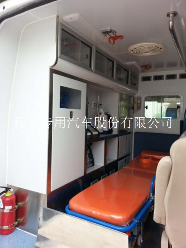 福特全順新世代V348監(jiān)護(hù)救護(hù)車|7座|價格 福特全順新世代V348監(jiān)護(hù)救護(hù)車|7座|價格